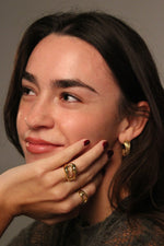 Cargar imagen en el visor de la galería, María José
