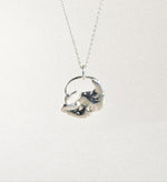 Cargar imagen en el visor de la galería, Lunar seahorse

